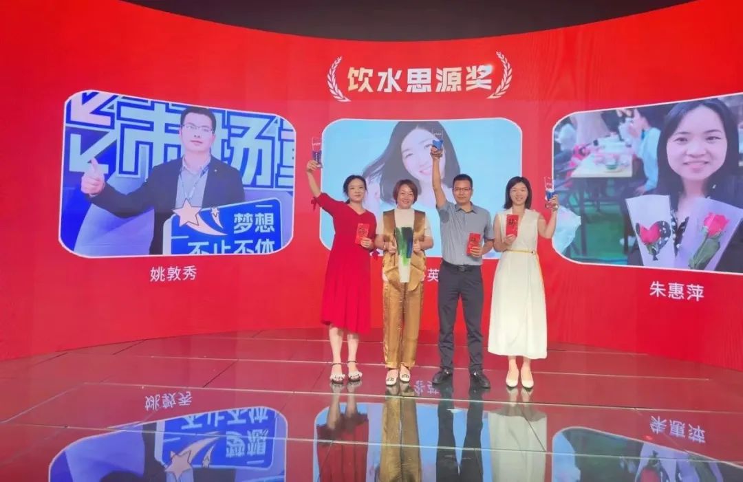 mk恩波利足球俱乐部突出贡献奖