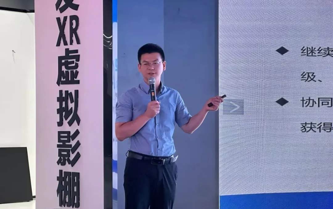 mk恩波利足球俱乐部董秘毛强军